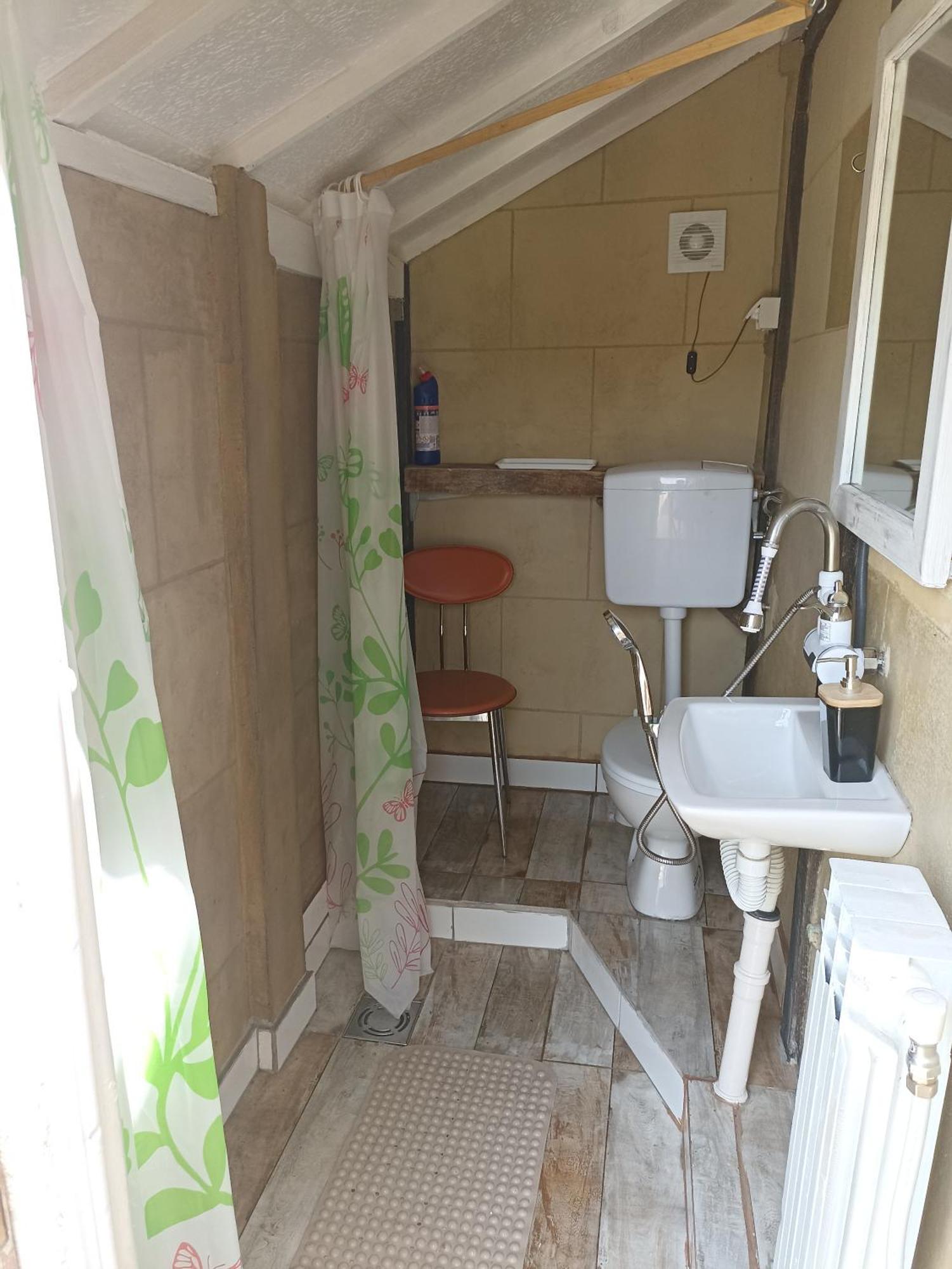 Belette Apartments Nikšić Rom bilde